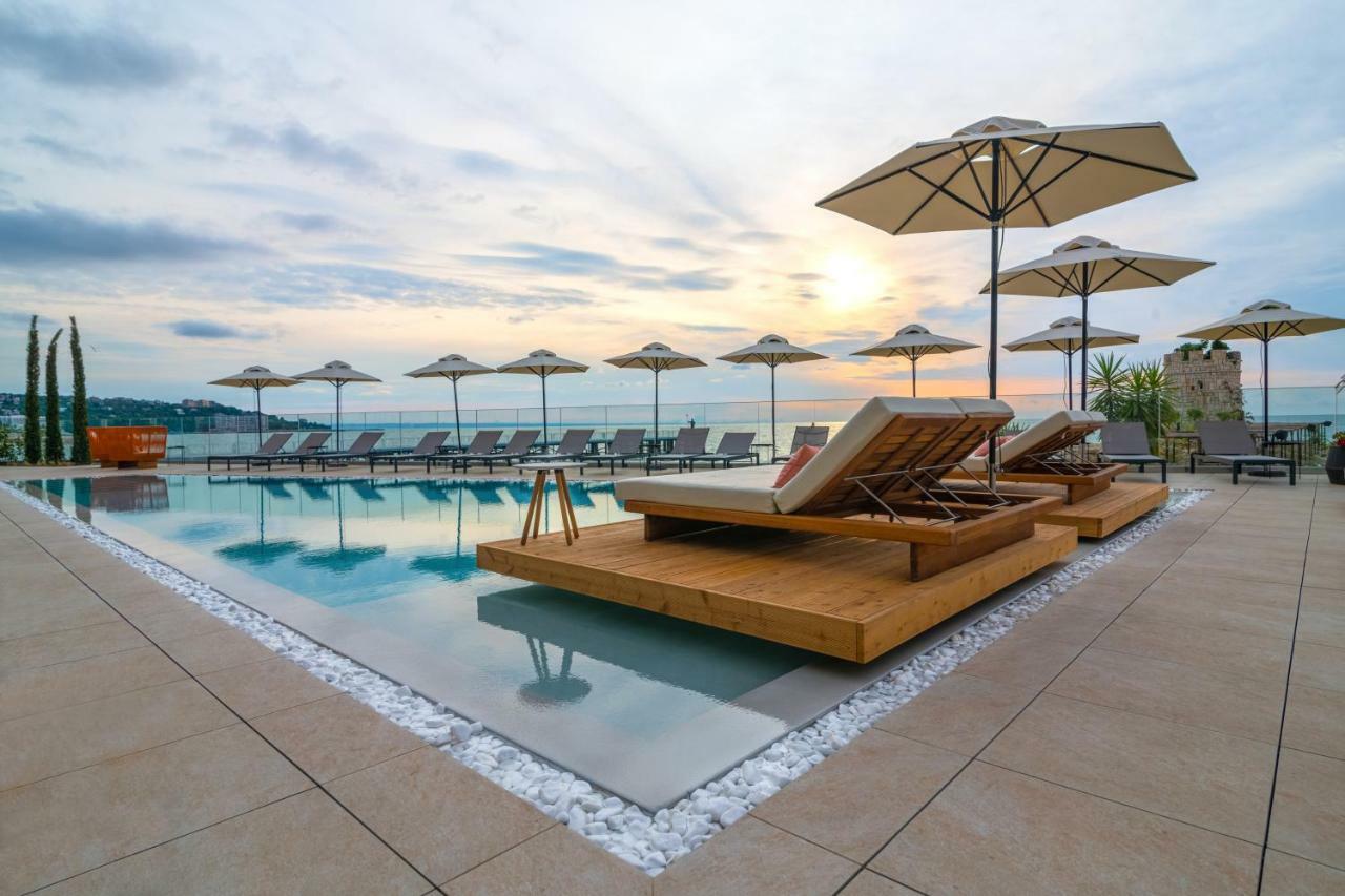 Villa Chinka By Astor Garden Hotel - Adults Only Aziz Konstantin ve Elena Dış mekan fotoğraf